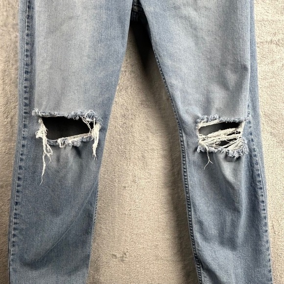 ✨ 2/$35 Levi's Jeans Men's 38 x 30 Light Wash 502 Taper Fit 295070899 - Picture 6 of 11